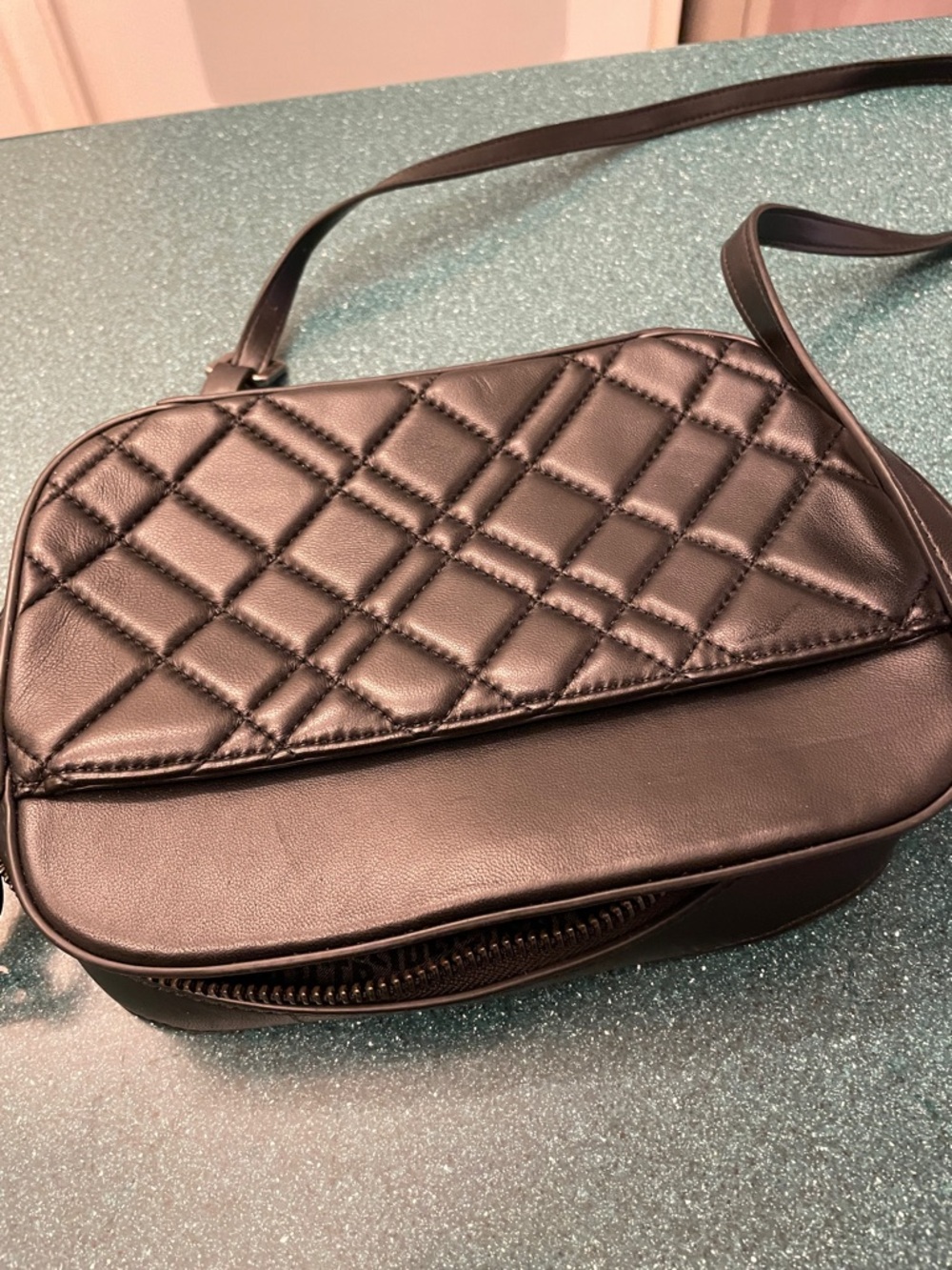 Kurt Geiger Black Quilted Crossbody Bag with Logo Plaque - Picture 5 of 6